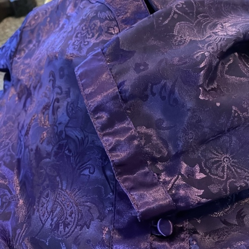 Victoria’s Secret Gold Label Vintage Purple Paisley Night Shirt Gown Size Small - Picture 6 of 6